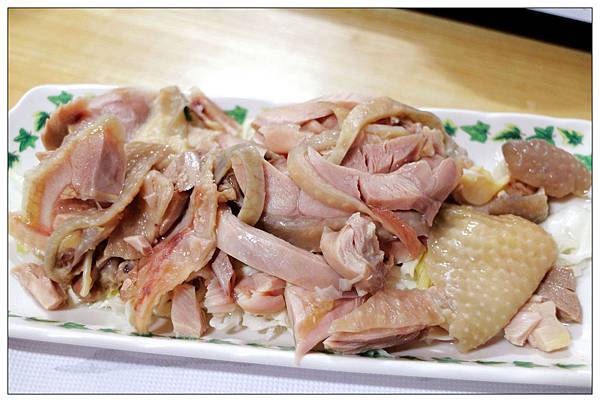 南投竹山鎮))津品園咖啡雜誌館 #結合布袋戲偶的一間複合式餐廳 南投竹山鎮))津品園咖啡雜誌館 #結合布袋戲偶的一間複合式餐廳