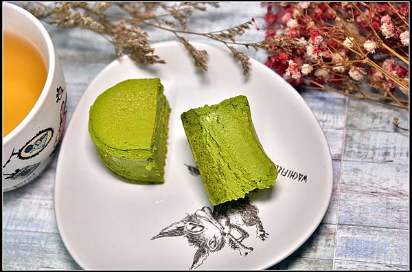 虎尾伴手禮))Magma熔岩起司塔專賣店 ★門市獨享優惠價 ★還有整塊半熟乳酪蛋糕試吃.. 虎尾伴手禮))Magma熔岩起司塔專賣店 ★門市獨享優惠價 ★還有整塊半熟乳酪蛋糕試吃..