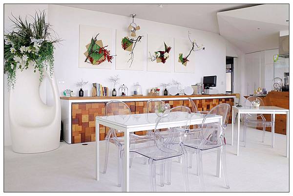 [宜蘭頭城下午茶] PLAY & 木房子caf'e /王仁甫與季芹的PLAY Hotel民宿內 /頭城外澳