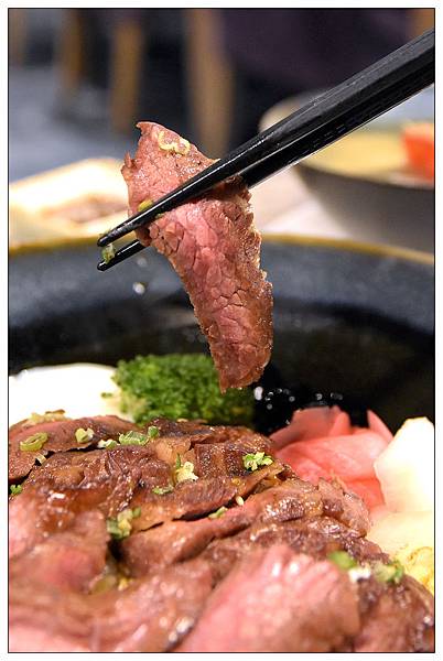 久享日式料理 /星享道酒店9樓 /台中逢甲商圈 /波士頓龍蝦丼&安格斯黑牛丼 久享日式料理 /星享道酒店9樓 /台中逢甲商圈 /波士頓龍蝦丼&安格斯黑牛丼