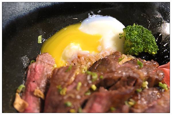 久享日式料理 /星享道酒店9樓 /台中逢甲商圈 /波士頓龍蝦丼&安格斯黑牛丼 久享日式料理 /星享道酒店9樓 /台中逢甲商圈 /波士頓龍蝦丼&安格斯黑牛丼