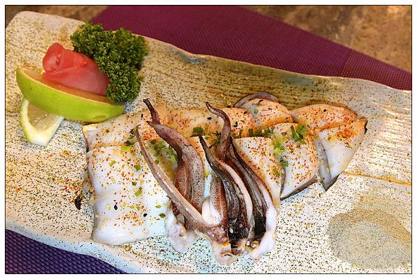 久享日式料理 /星享道酒店9樓 /台中逢甲商圈 /波士頓龍蝦丼&安格斯黑牛丼 久享日式料理 /星享道酒店9樓 /台中逢甲商圈 /波士頓龍蝦丼&安格斯黑牛丼