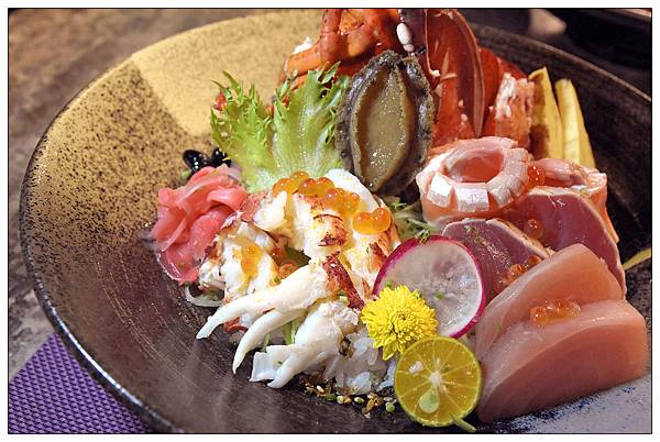 久享日式料理 /星享道酒店9樓 /台中逢甲商圈 /波士頓龍蝦丼&安格斯黑牛丼 久享日式料理 /星享道酒店9樓 /台中逢甲商圈 /波士頓龍蝦丼&安格斯黑牛丼