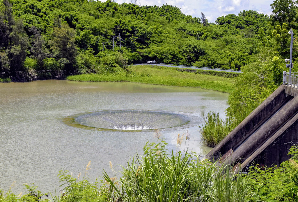 湖光水舍_DSC26510.jpg