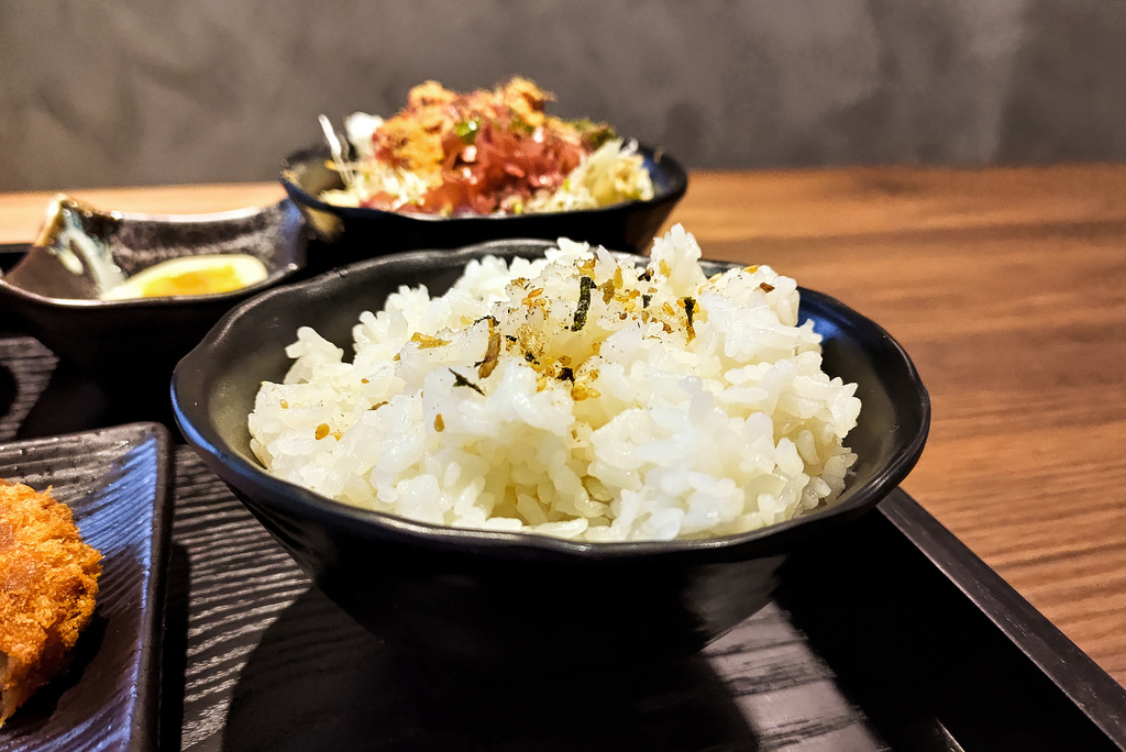 00_173156 (1).jpg 00_173156 (1).jpg