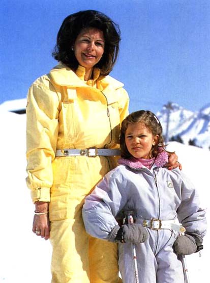 Crown Princess Victoria Ingrid Alice Desiree of Sweeden 4 (with mum Queen Silvia)