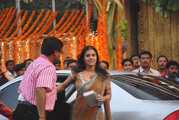 Kajol - another big name Bollywood star who attended the wedding!!