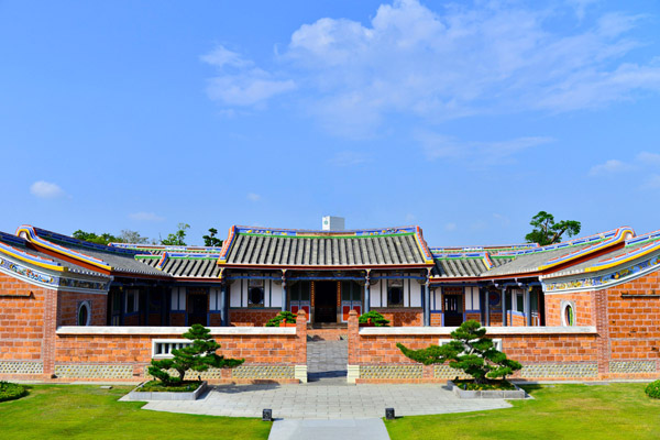 彰化景點｜成美文化園．浪漫盛開的紫薇花｜日式庭園建築, 百年