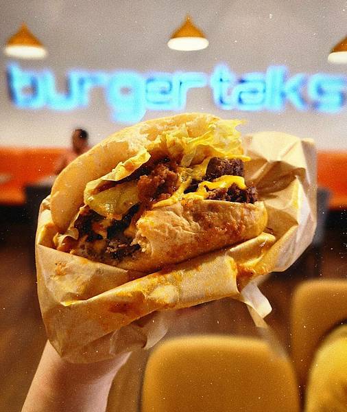 士林美食｜Buger Talks淘客美式漢堡．雙層巨無霸漢堡