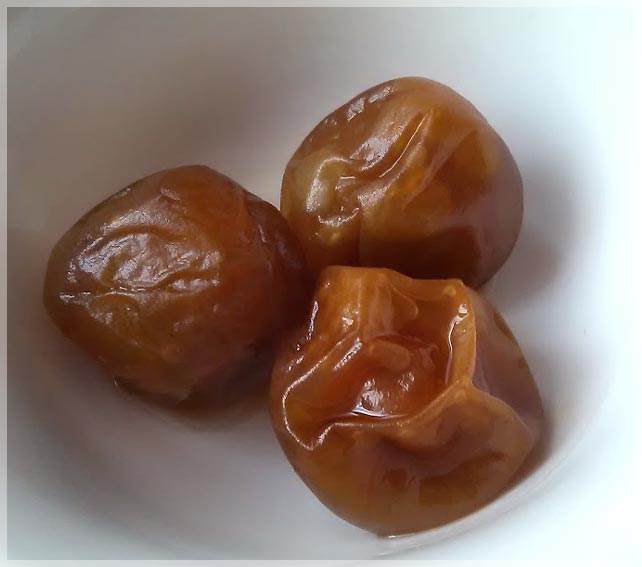 紫蘇梅 紫蘇梅