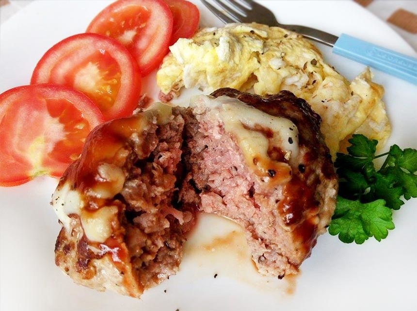 豬肉漢堡排成品切面照:超多汁漢堡排這樣做 豬肉漢堡排成品切面照:超多汁漢堡排這樣做