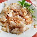蒜酥魚塊-.jpg
