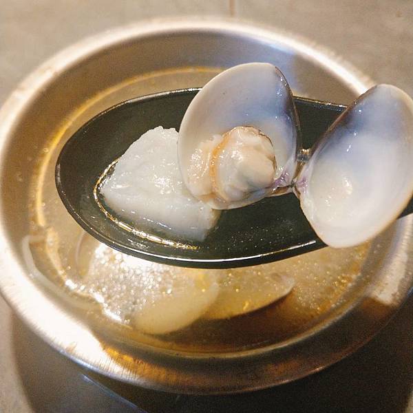 148149.jpg 148149.jpg