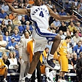 kentucky-2006-rajon-rondo-lebron-iii.jpg