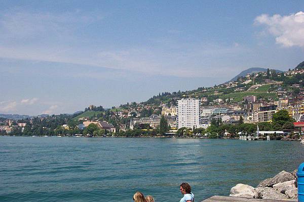 蒙投　Montreux