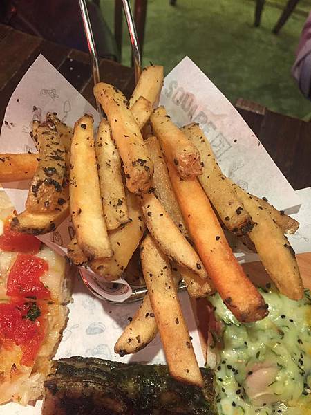 14224748_10208387503022737_7801798581015633632_n.jpg 14224748_10208387503022737_7801798581015633632_n.jpg