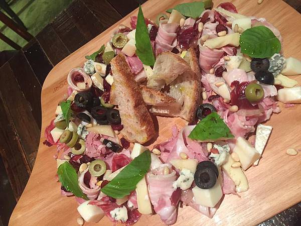 14212556_10208387503102739_2892900768779217322_n.jpg 14212556_10208387503102739_2892900768779217322_n.jpg