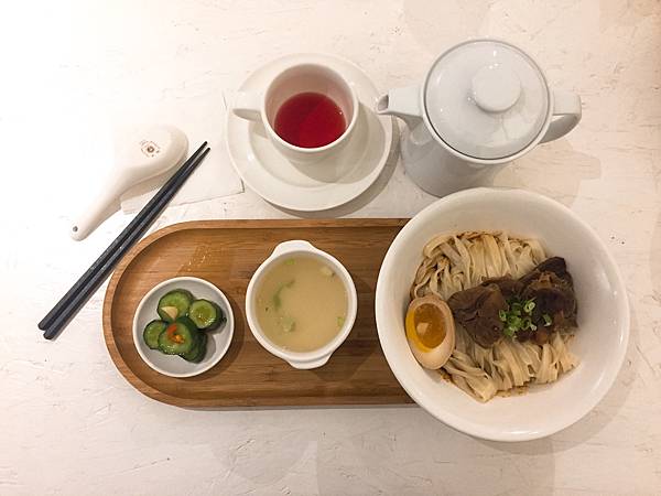 FullSizeRender 4.jpg FullSizeRender 4.jpg