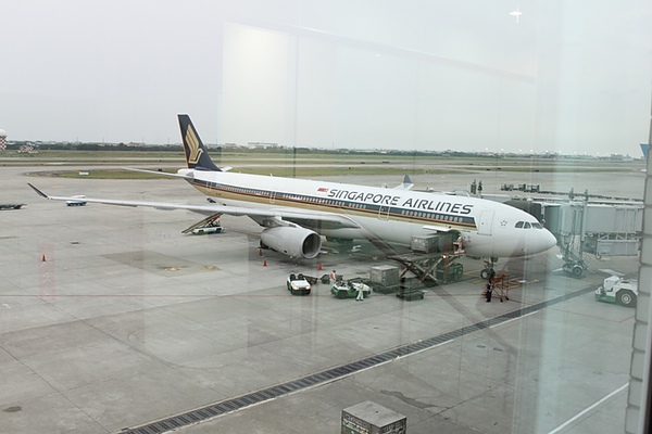 20100506_前往新加坡的飛機.JPG