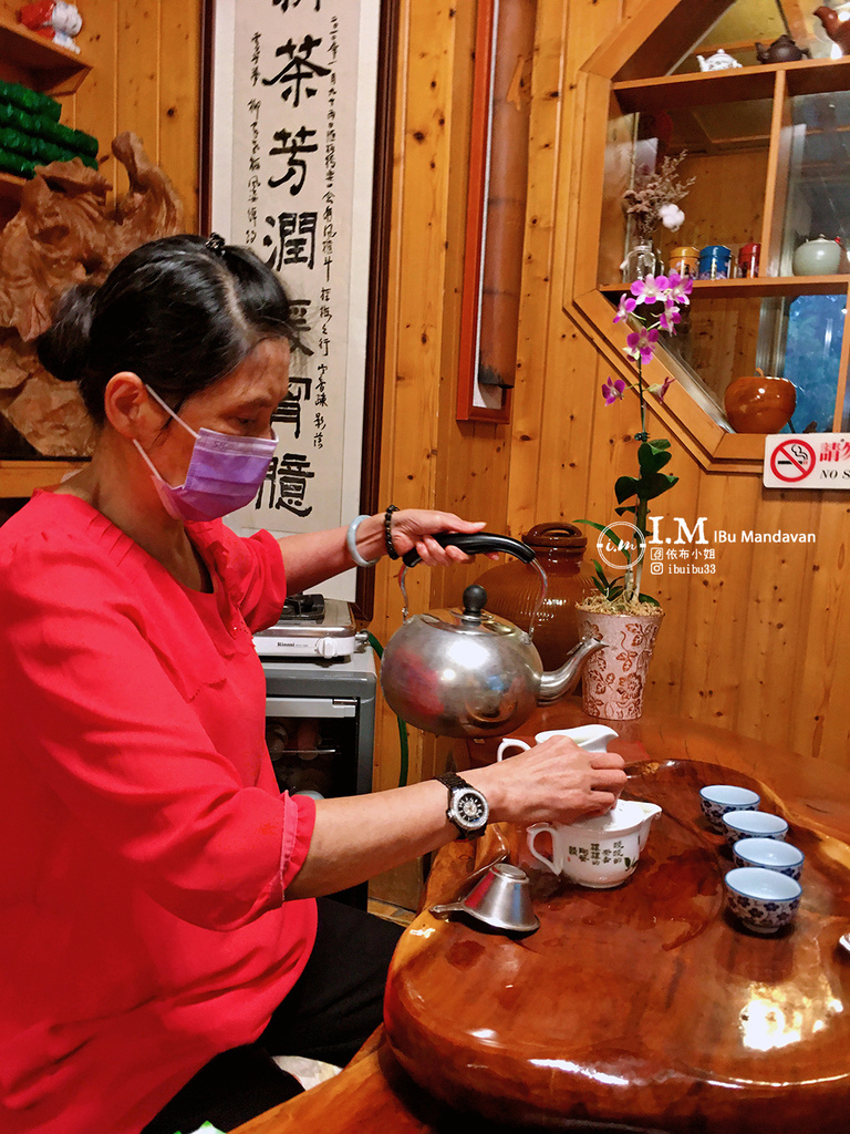 南投溪頭住宿推薦｜金台灣山莊～住進飄渺山嵐間免費品茶、鱒魚兩