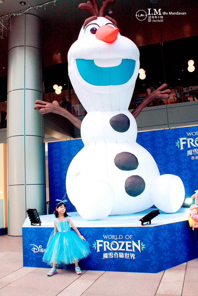 【親子景點】終於朝聖到艾莎、安娜公主囉SOGO忠孝館魔雪 【親子景點】終於朝聖到艾莎、安娜公主囉SOGO忠孝館魔雪