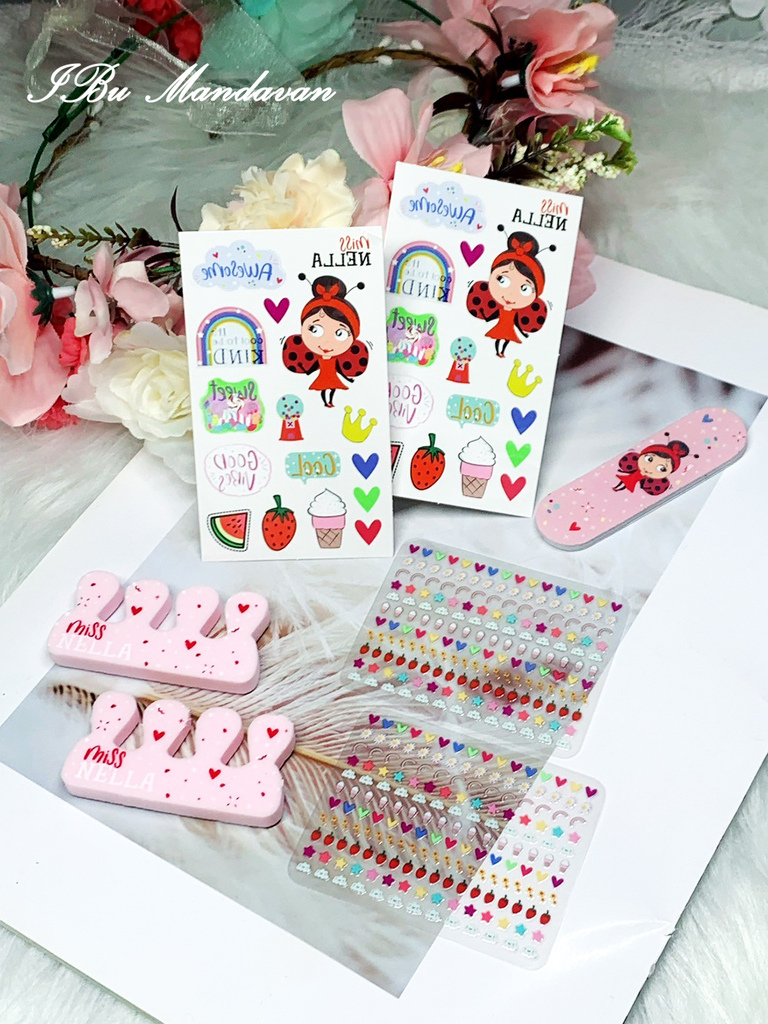 【兒童彩妝指甲油推薦】英國Miss NELLA妮娜小姐+韓國 【兒童彩妝指甲油推薦】英國Miss NELLA妮娜小姐+韓國