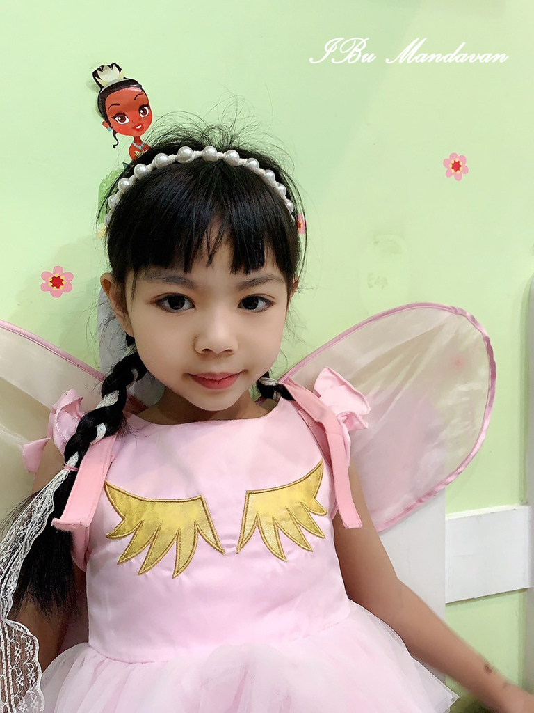 【兒童彩妝指甲油推薦】英國Miss NELLA妮娜小姐+韓國 【兒童彩妝指甲油推薦】英國Miss NELLA妮娜小姐+韓國