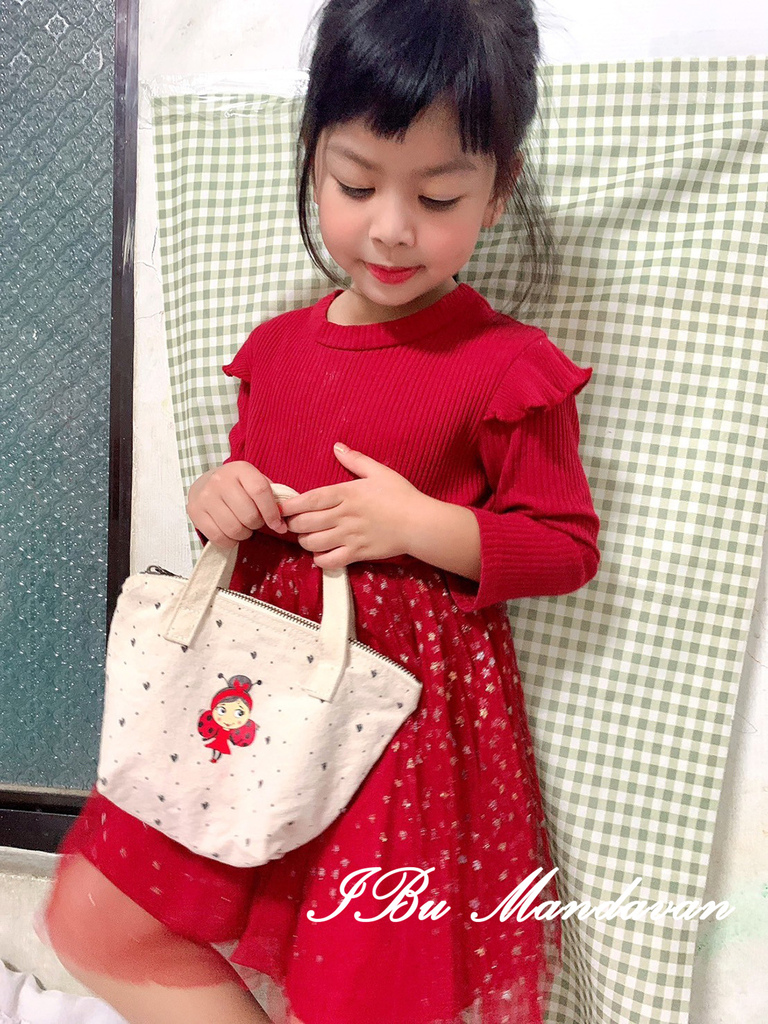 【兒童彩妝指甲油推薦】英國Miss NELLA妮娜小姐+韓國 【兒童彩妝指甲油推薦】英國Miss NELLA妮娜小姐+韓國