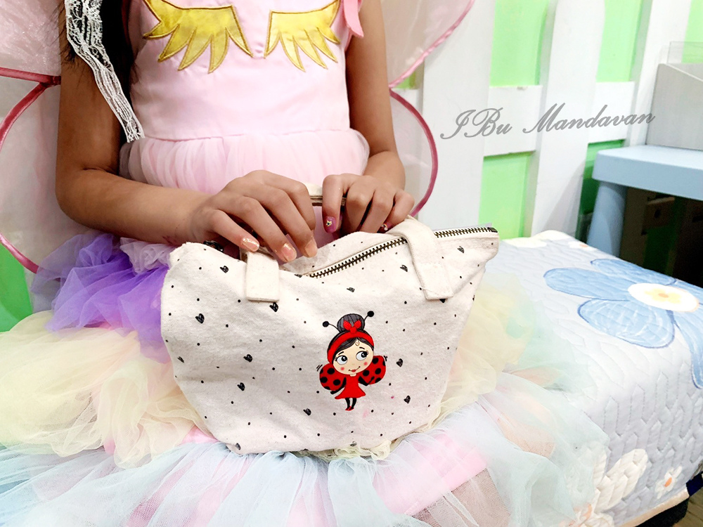 【兒童彩妝指甲油推薦】英國Miss NELLA妮娜小姐+韓國 【兒童彩妝指甲油推薦】英國Miss NELLA妮娜小姐+韓國