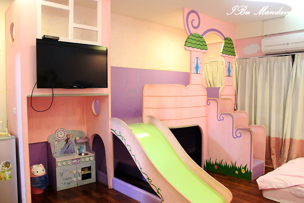 【2025台南親子住宿】小搗蛋親子民宿推薦溜滑梯+超大兒童 【2025台南親子住宿】小搗蛋親子民宿推薦溜滑梯+超大兒童