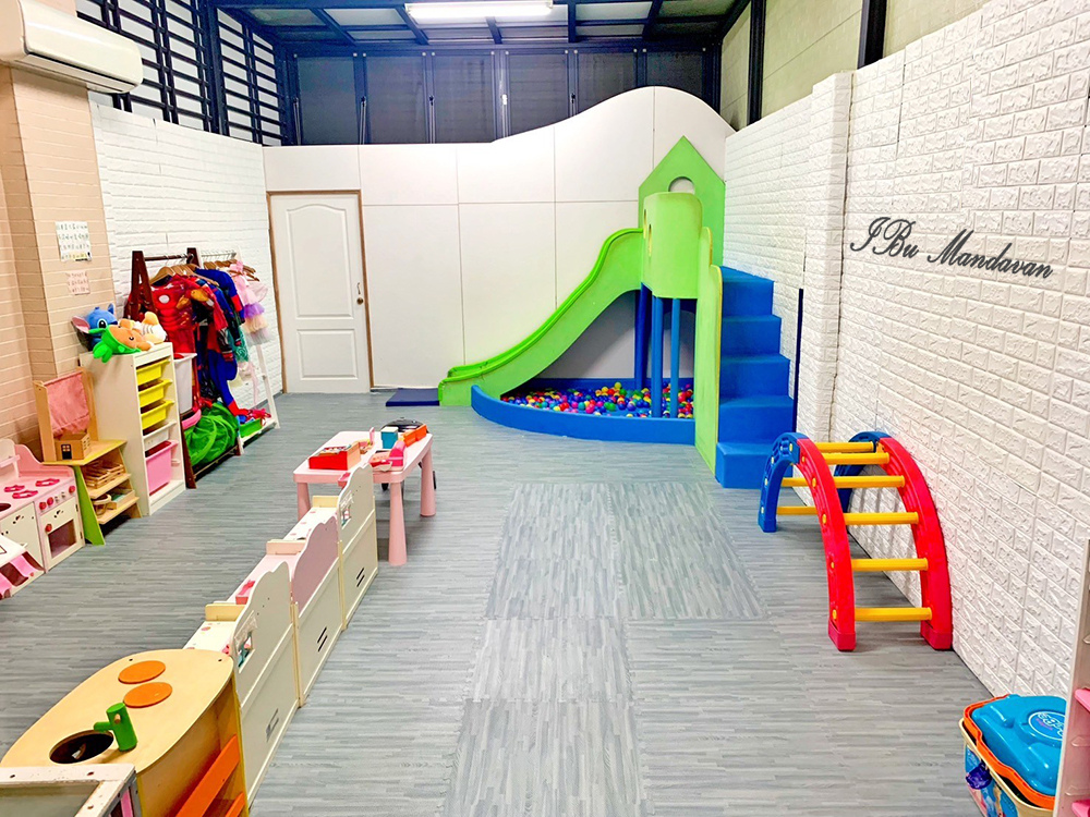 【2025台南親子住宿】小搗蛋親子民宿推薦溜滑梯+超大兒童 【2025台南親子住宿】小搗蛋親子民宿推薦溜滑梯+超大兒童