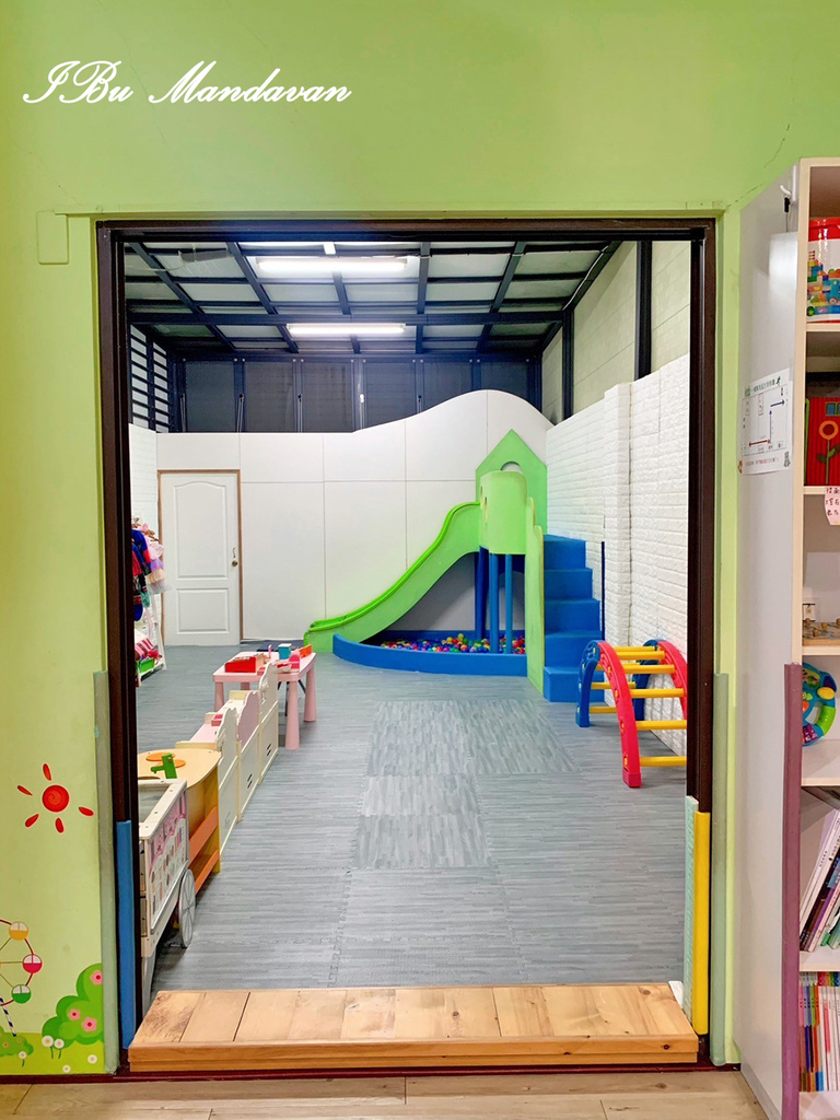 【2025台南親子住宿】小搗蛋親子民宿推薦溜滑梯+超大兒童 【2025台南親子住宿】小搗蛋親子民宿推薦溜滑梯+超大兒童