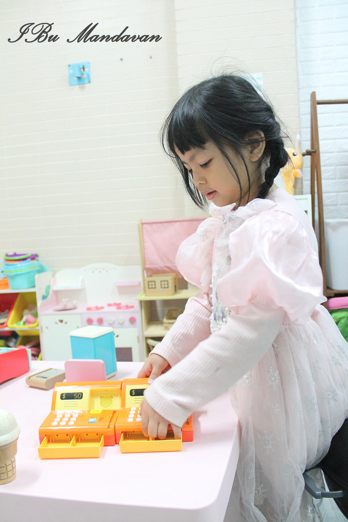 【2025台南親子住宿】小搗蛋親子民宿推薦溜滑梯+超大兒童 【2025台南親子住宿】小搗蛋親子民宿推薦溜滑梯+超大兒童