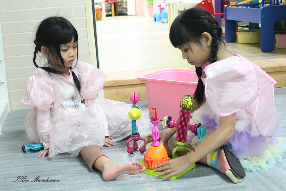 【2025台南親子住宿】小搗蛋親子民宿推薦溜滑梯+超大兒童 【2025台南親子住宿】小搗蛋親子民宿推薦溜滑梯+超大兒童