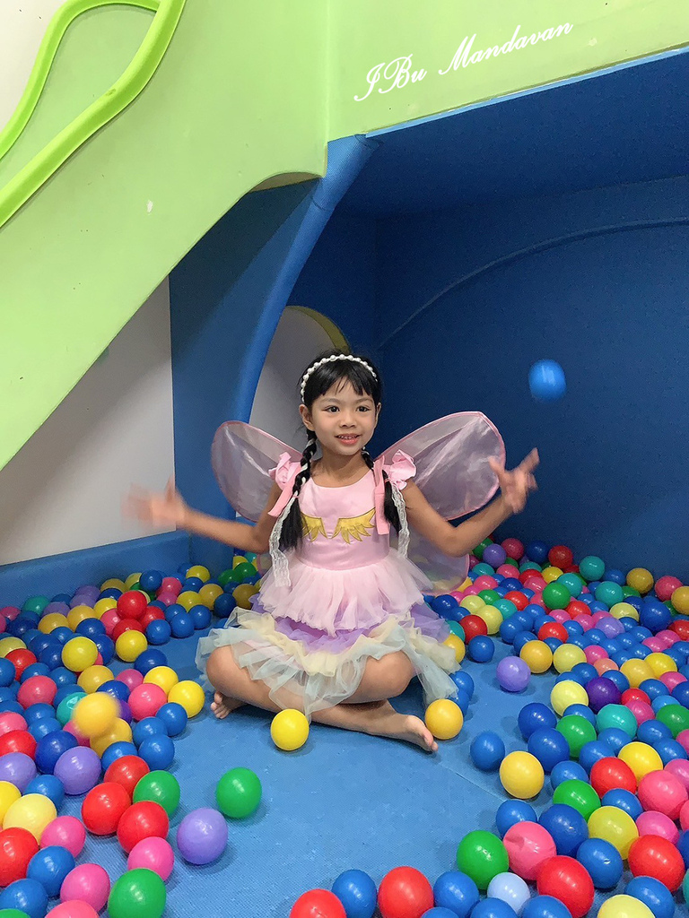 【2025台南親子住宿】小搗蛋親子民宿推薦溜滑梯+超大兒童 【2025台南親子住宿】小搗蛋親子民宿推薦溜滑梯+超大兒童