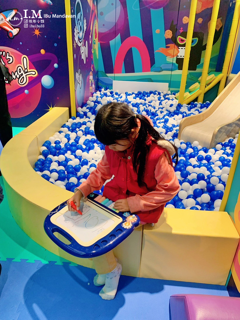 【親子電影院推薦】桃園站前in89豪華影城 Boomboo 【親子電影院推薦】桃園站前in89豪華影城 Boomboo