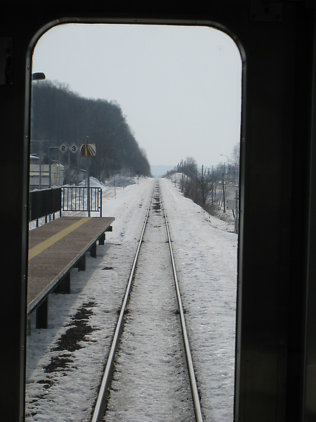 月台　搭小小的列車去美瑛的路上經過小小的月台