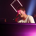 charlie-puth-live-in-philadelphia-4416-c0f3344fbc9f2029.jpg