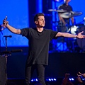 Charlie+Puth+at+Kimmel+YW0AmAmWqzdx.jpg