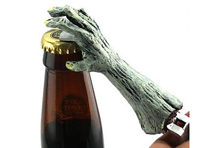 Zombie-Hand-Bottle-Opener_24113-l