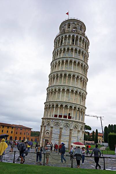 比薩斜塔