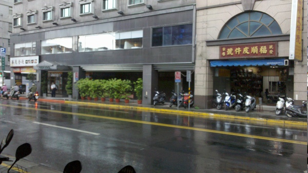 2010-07-30_14-08-25_955.jpg 2010-07-30_14-08-25_955.jpg