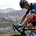 chris-froome-suffering-cracked-team-sky-610x350