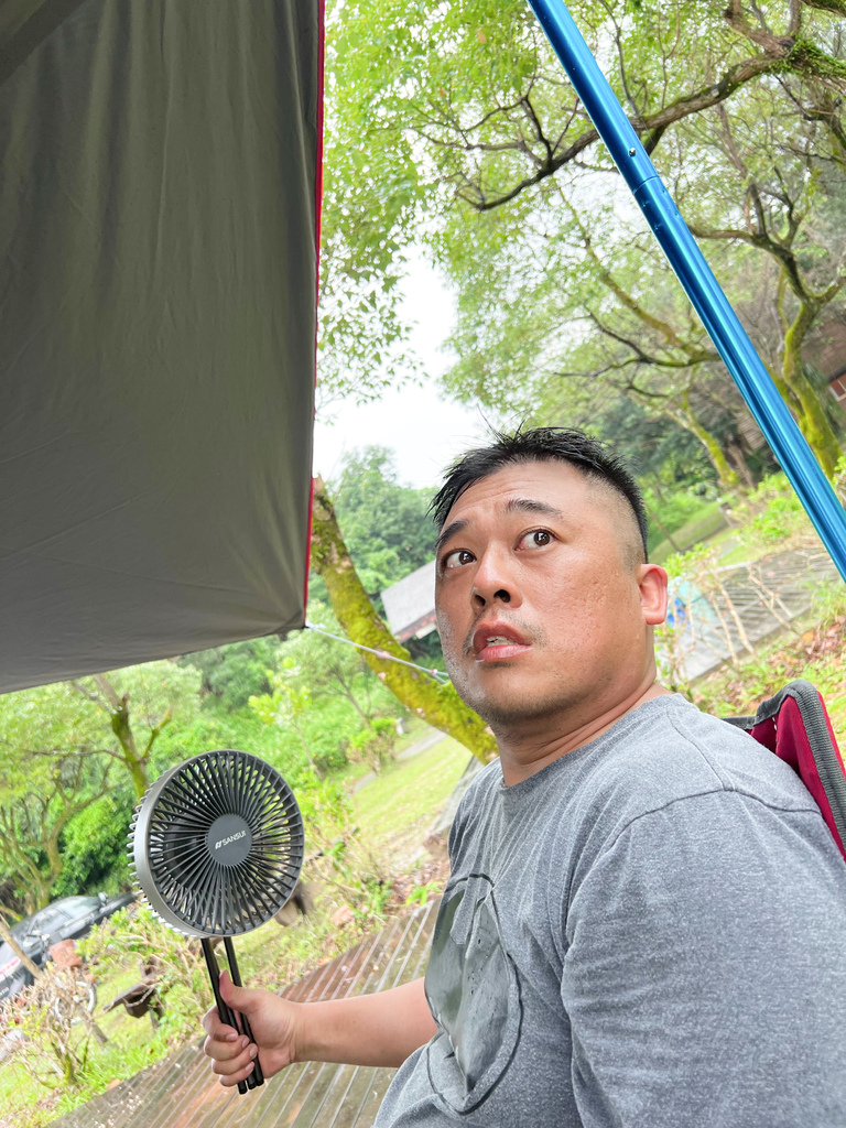 IMG_2168 3 SANSUI山水 充電式露營風扇,USB風扇充電,還有遠程遙控好方便,掛立兩用