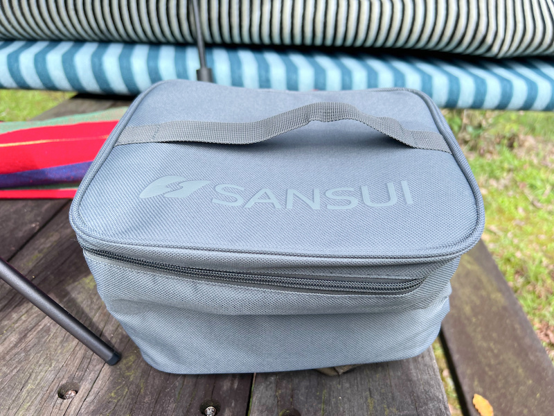 IMG_2186 2 SANSUI山水 充電式露營風扇,USB風扇充電,還有遠程遙控好方便,掛立兩用