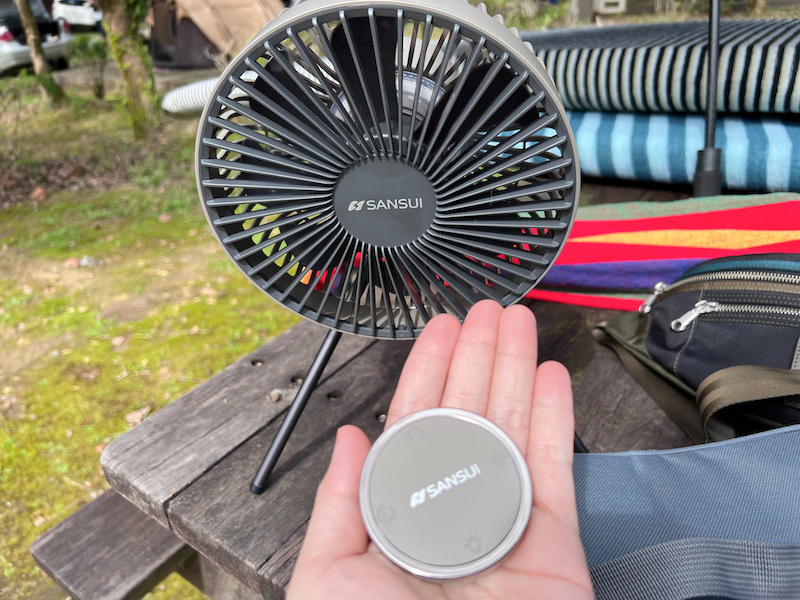 IMG_2183 2 SANSUI山水 充電式露營風扇,USB風扇充電,還有遠程遙控好方便,掛立兩用