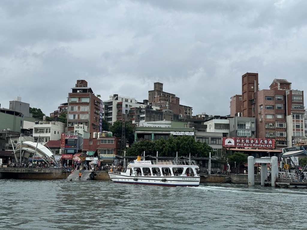 淡水八里一日遊推薦最新必玩行程！！你絕對沒想過的淡水老街旅遊