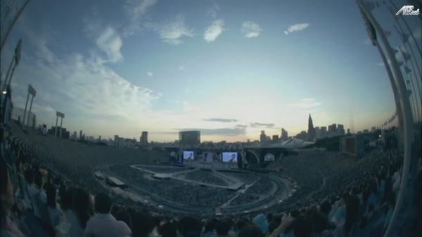 【AB】ARASHI_10-11_TOUR_Scene～君と僕の見ている風景～STADIUM_disc1[(007534)21-10-06].JPG