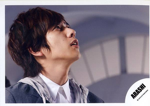 2012-Your Eyes PV SHOP照-二宮和也04.jpg