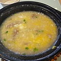 窩蛋牛肉粥3.JPG